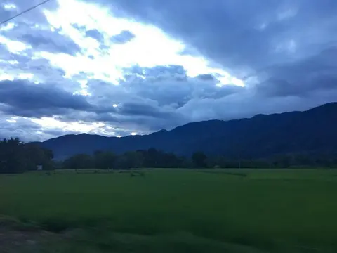 Pemandangan Alam Bádáꞌ